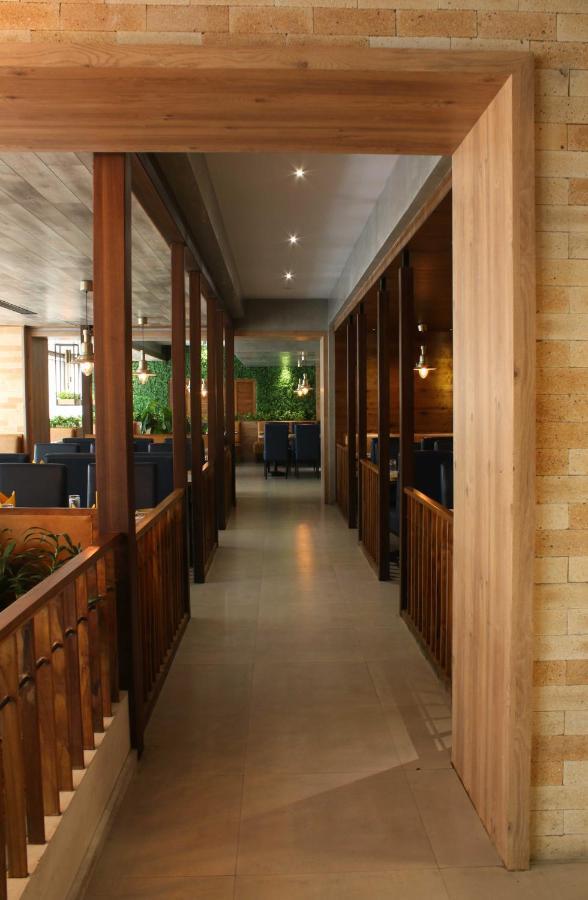 Hotel Kinara Grand Хайдарабад Экстерьер фото